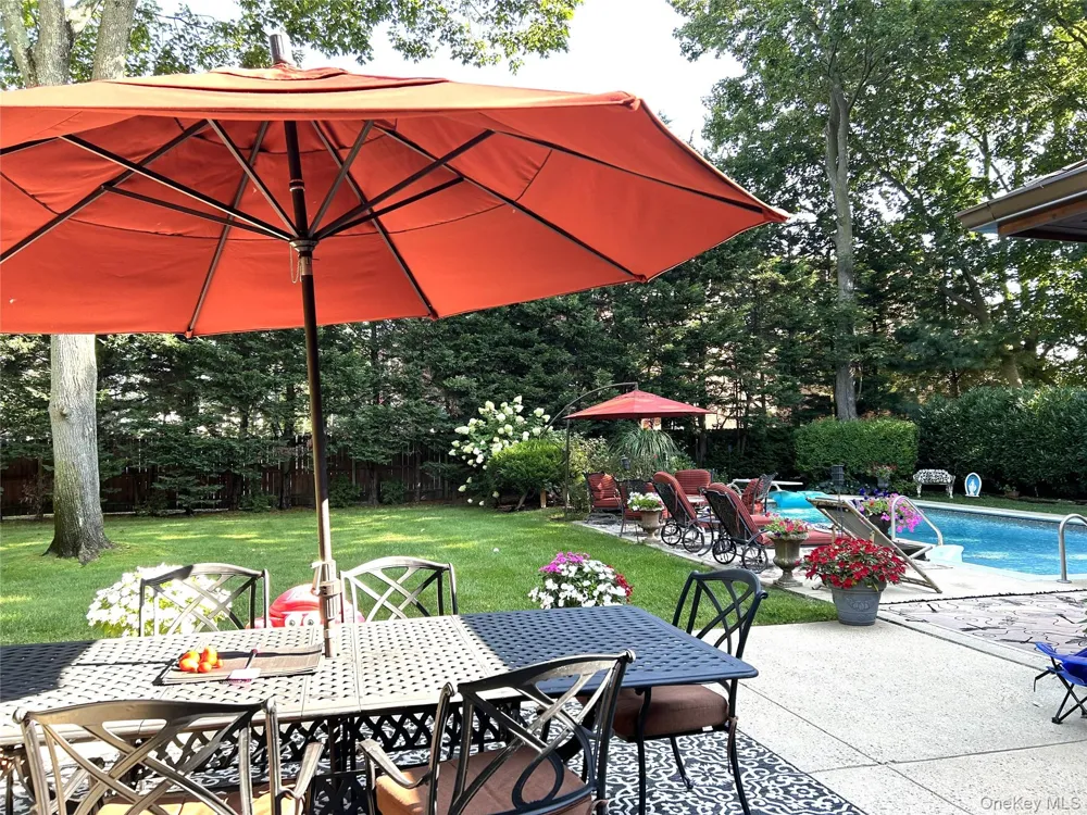 3401 Homestead Avenue Wantagh, NY 11793