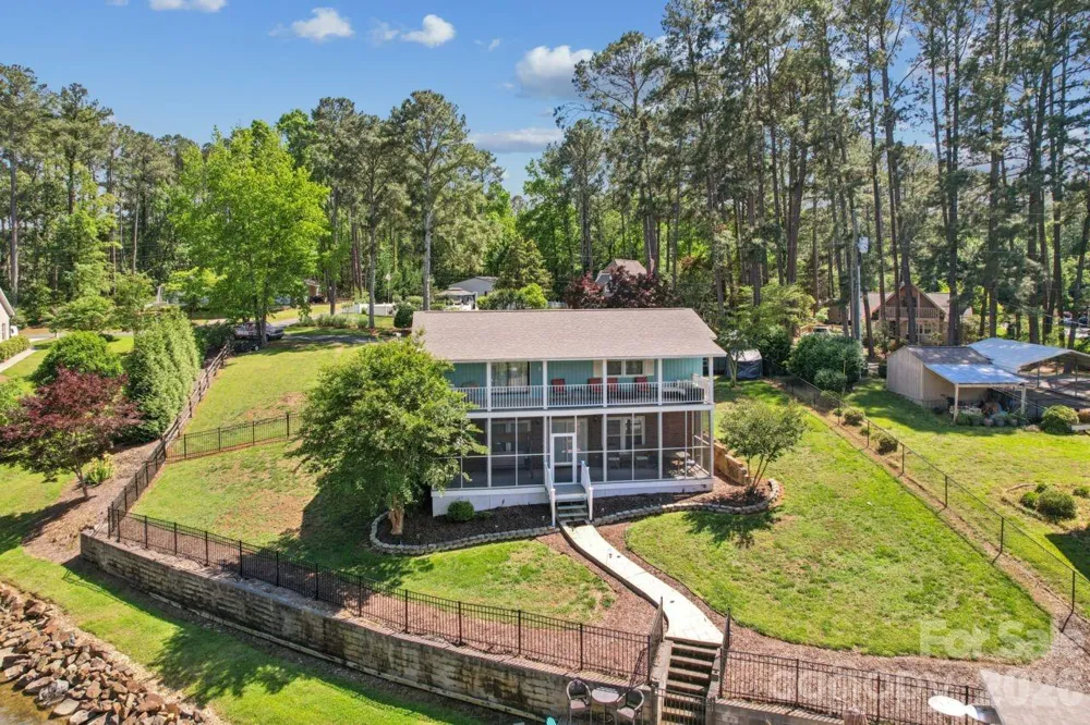 49571 Blackberry Road Norwood, NC 28128