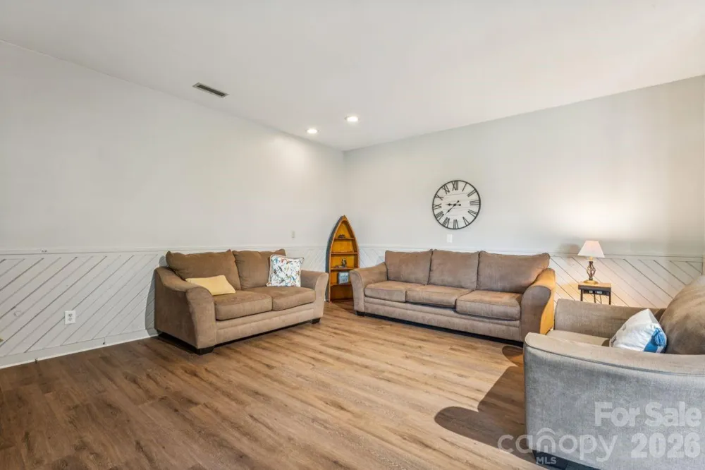 49571 Blackberry Road Norwood, NC 28128