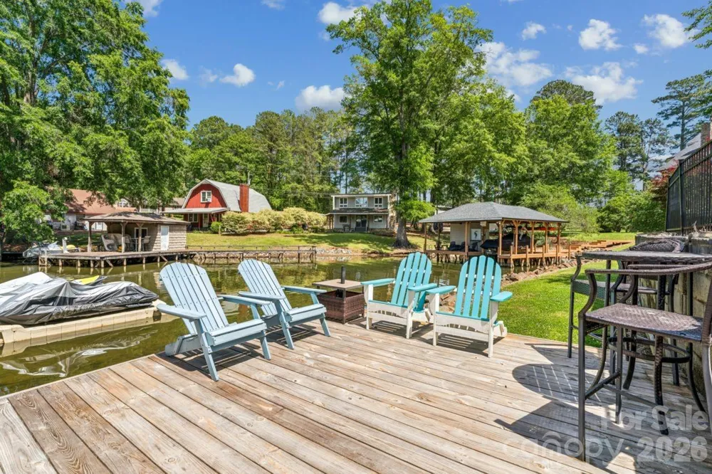 49571 Blackberry Road Norwood, NC 28128