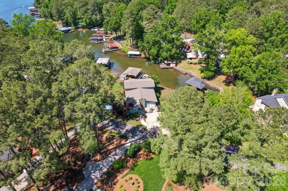 49571 Blackberry Road Norwood, NC 28128