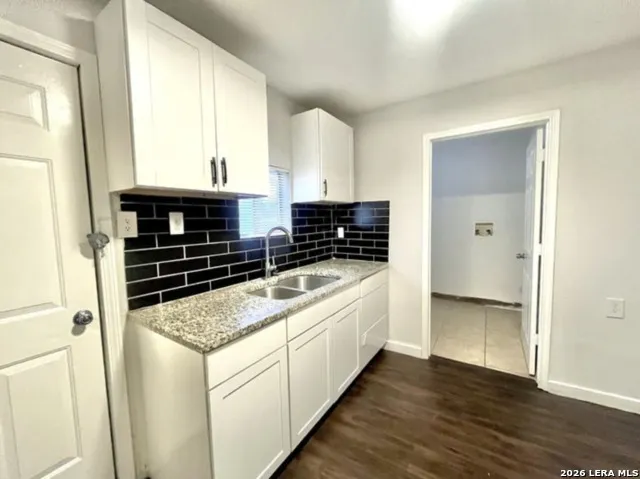 1217 Keats San Antonio, TX 78211