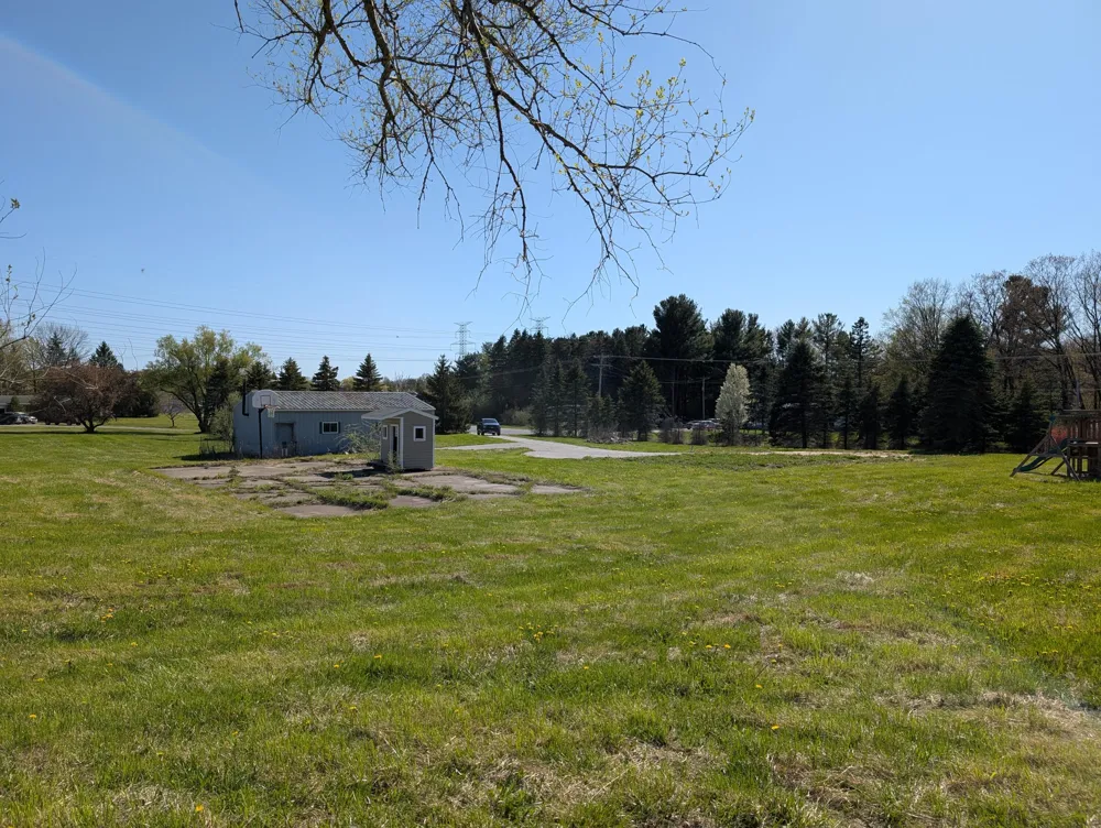 5766 Pere Marquette Highway Ludington, MI 49431