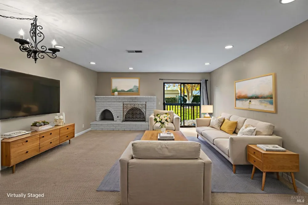 141 Vineyard Circle Yountville, CA 94599
