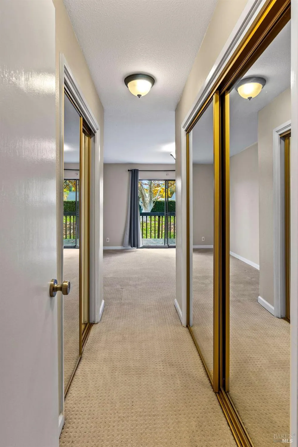 141 Vineyard Circle Yountville, CA 94599