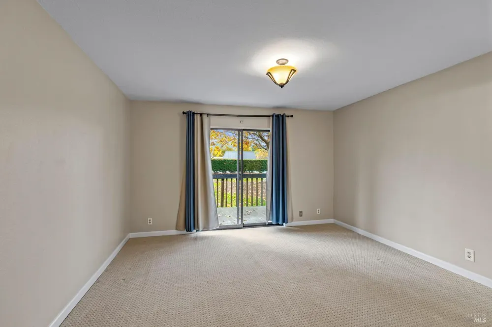 141 Vineyard Circle Yountville, CA 94599