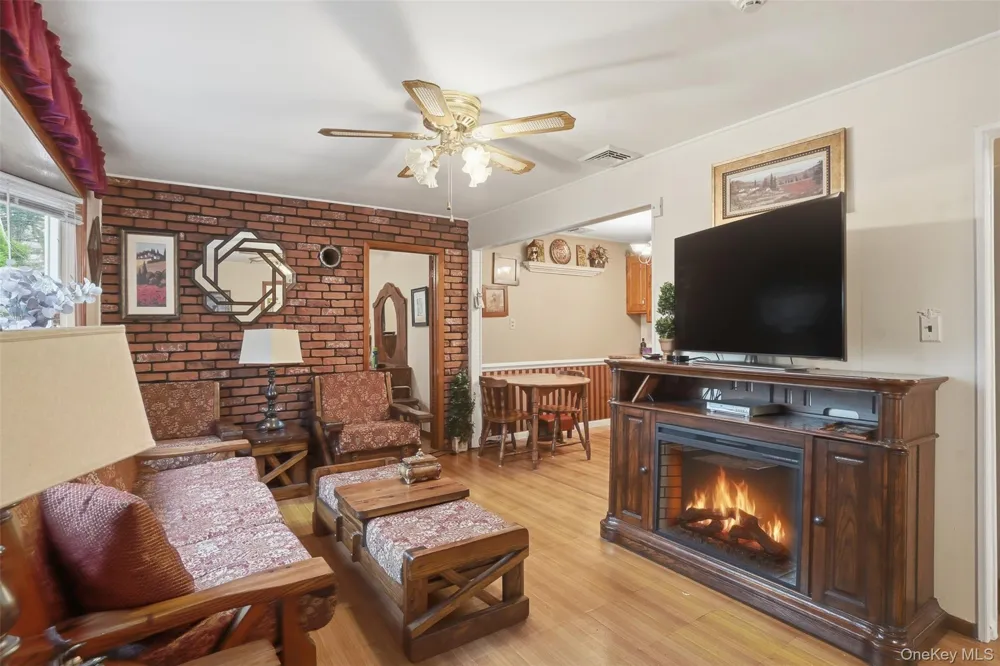 136 Shore Drive Wurtsboro, NY 12790
