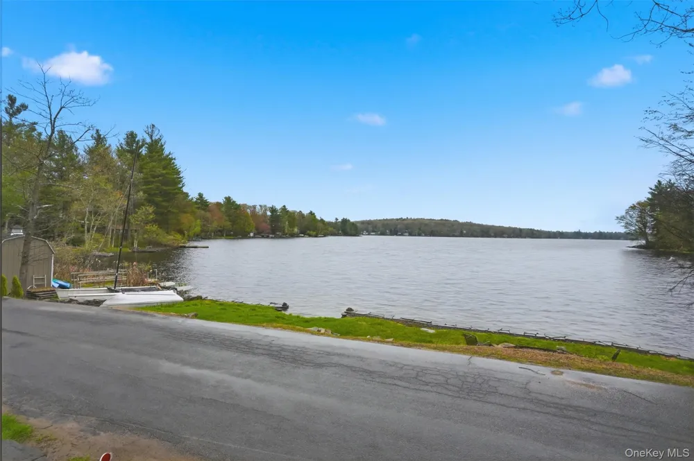 136 Shore Drive Wurtsboro, NY 12790