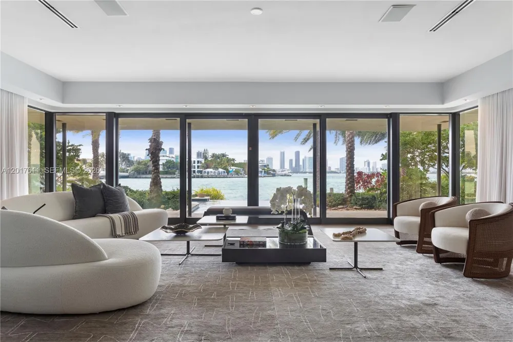 250 W San Marino Dr Miami Beach, FL 33139