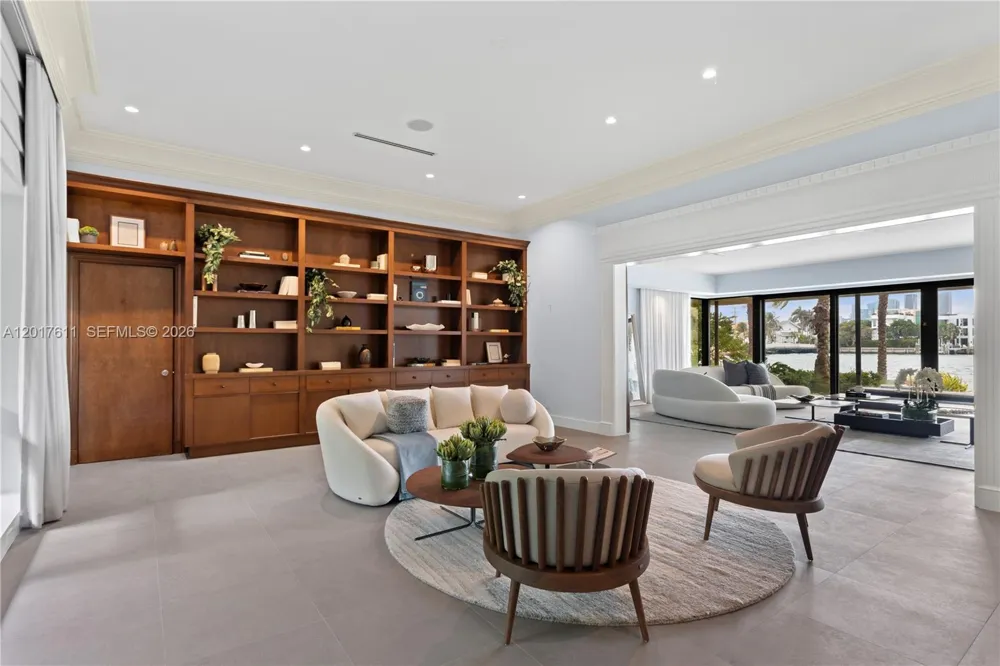 250 W San Marino Dr Miami Beach, FL 33139