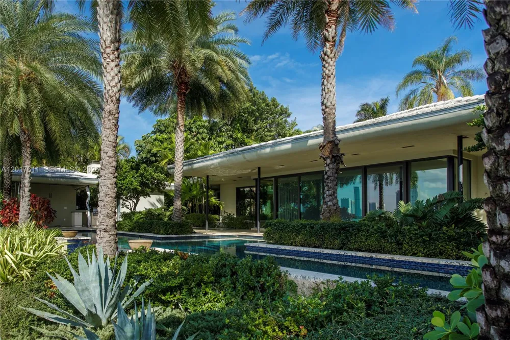 250 W San Marino Dr Miami Beach, FL 33139