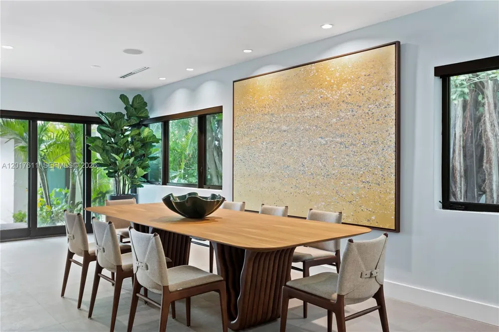 250 W San Marino Dr Miami Beach, FL 33139