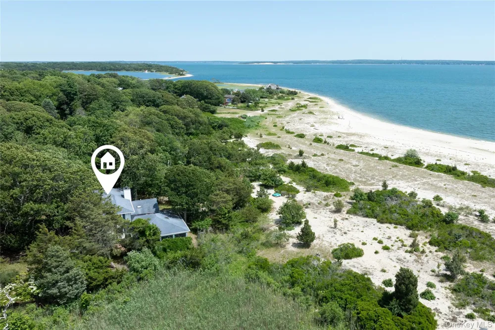 1480 Old Wood Path Southold, NY 11971