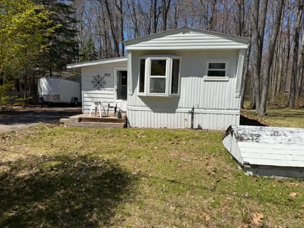 202 Highland Drive Gerrish Township, MI 48653