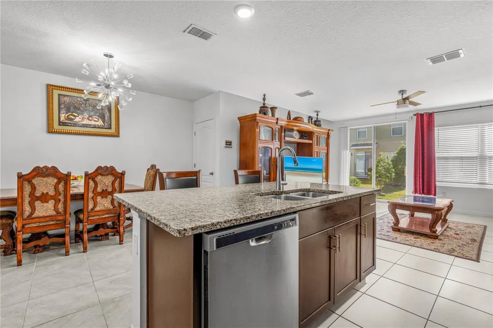 57 BELLA LAGO CIRCLE Port Orange, FL 32129