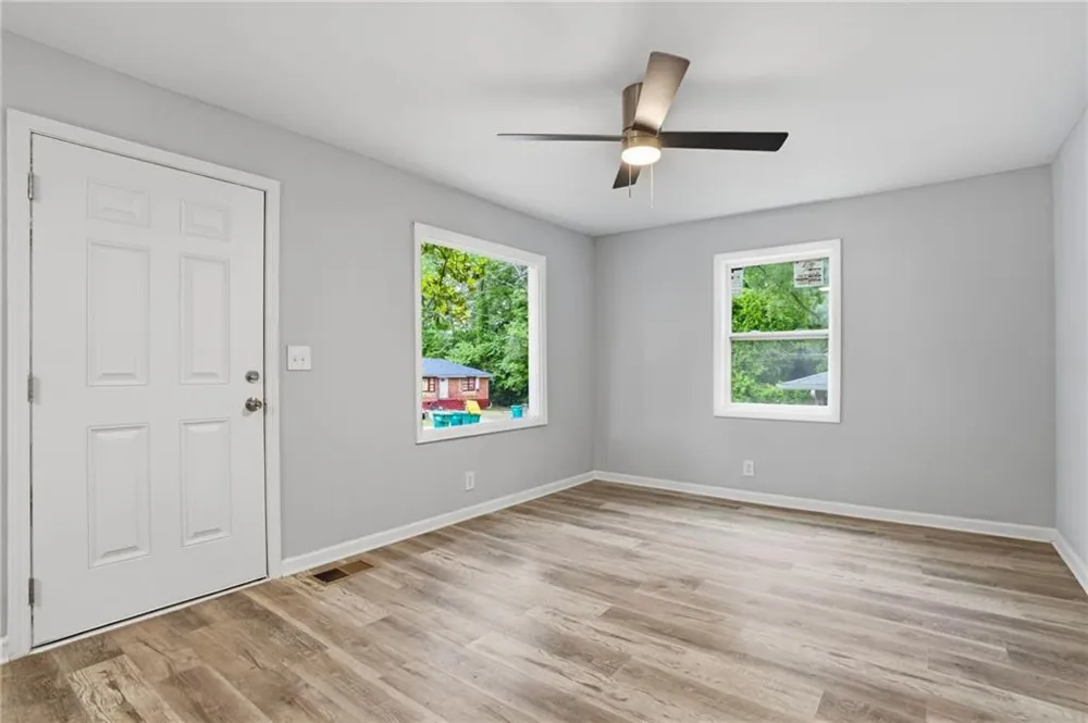 5160 Ellen Street Forest Park, GA 30297