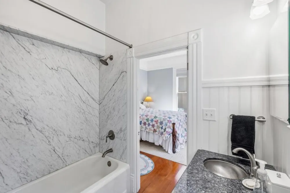 215 Lobos Avenue Pacific Grove, CA 93950