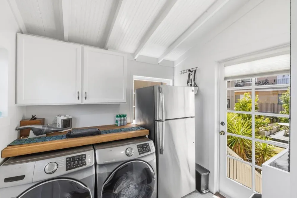 215 Lobos Avenue Pacific Grove, CA 93950