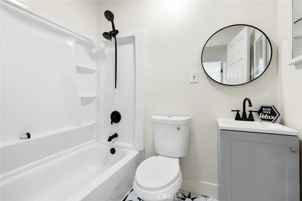 487 E 3rd Avenue #A & B Chico, CA 95926