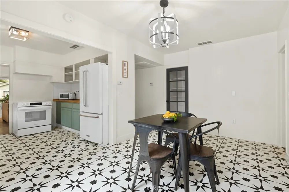 487 E 3rd Avenue #A & B Chico, CA 95926