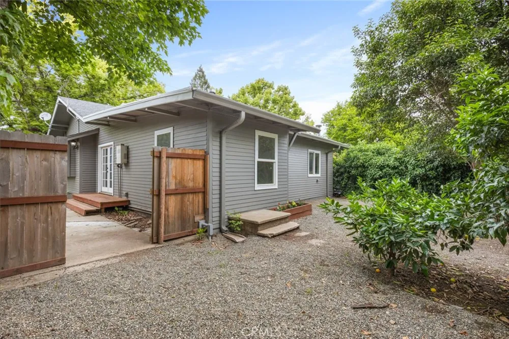 487 E 3rd Avenue #A & B Chico, CA 95926
