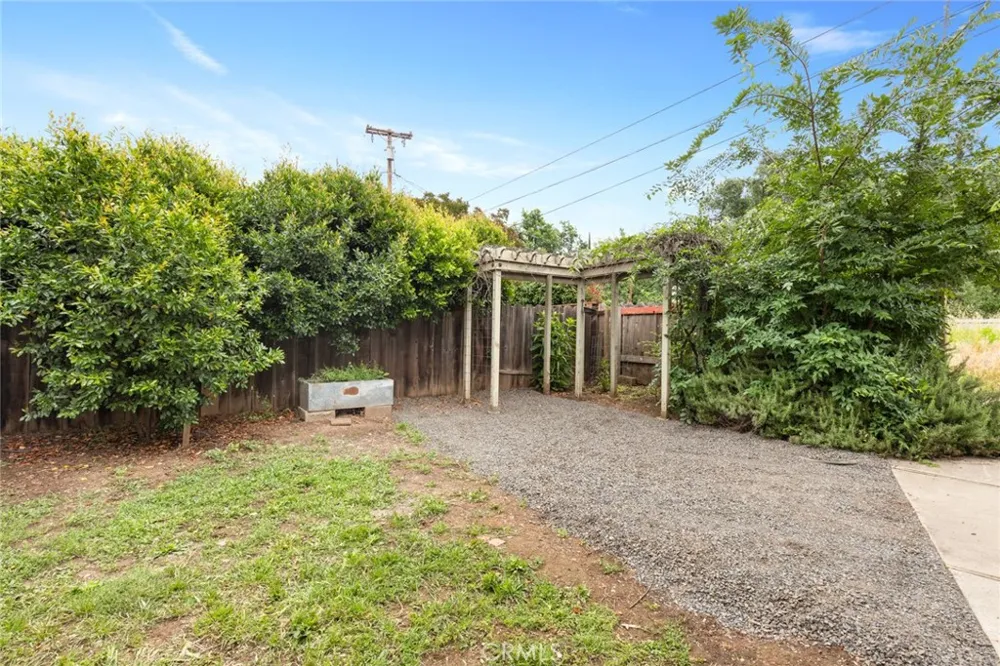 487 E 3rd Avenue #A & B Chico, CA 95926