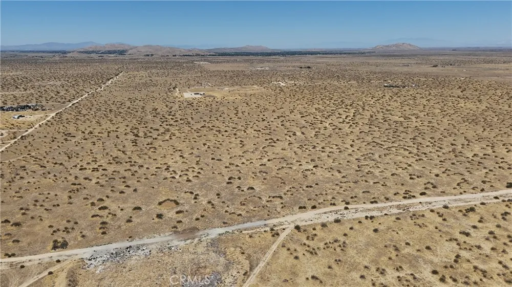 210 Largo Vista Black Butte, CA 93591