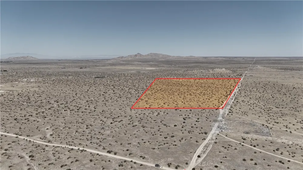 210 Largo Vista Black Butte, CA 93591