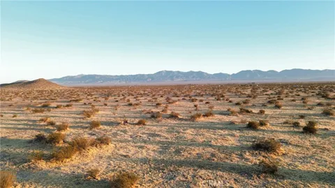 210 Largo Vista