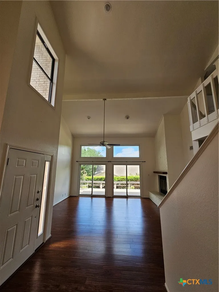3901 Chisholm Trail #15 Salado, TX 76571
