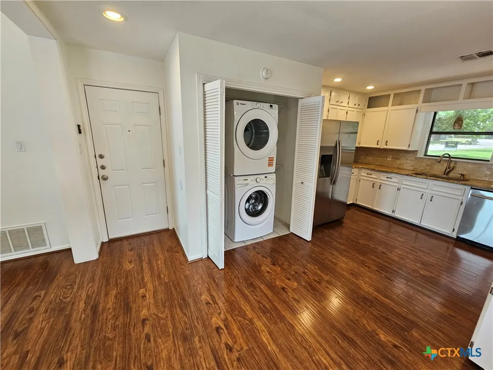 3901 Chisholm Trail #15 Salado, TX 76571