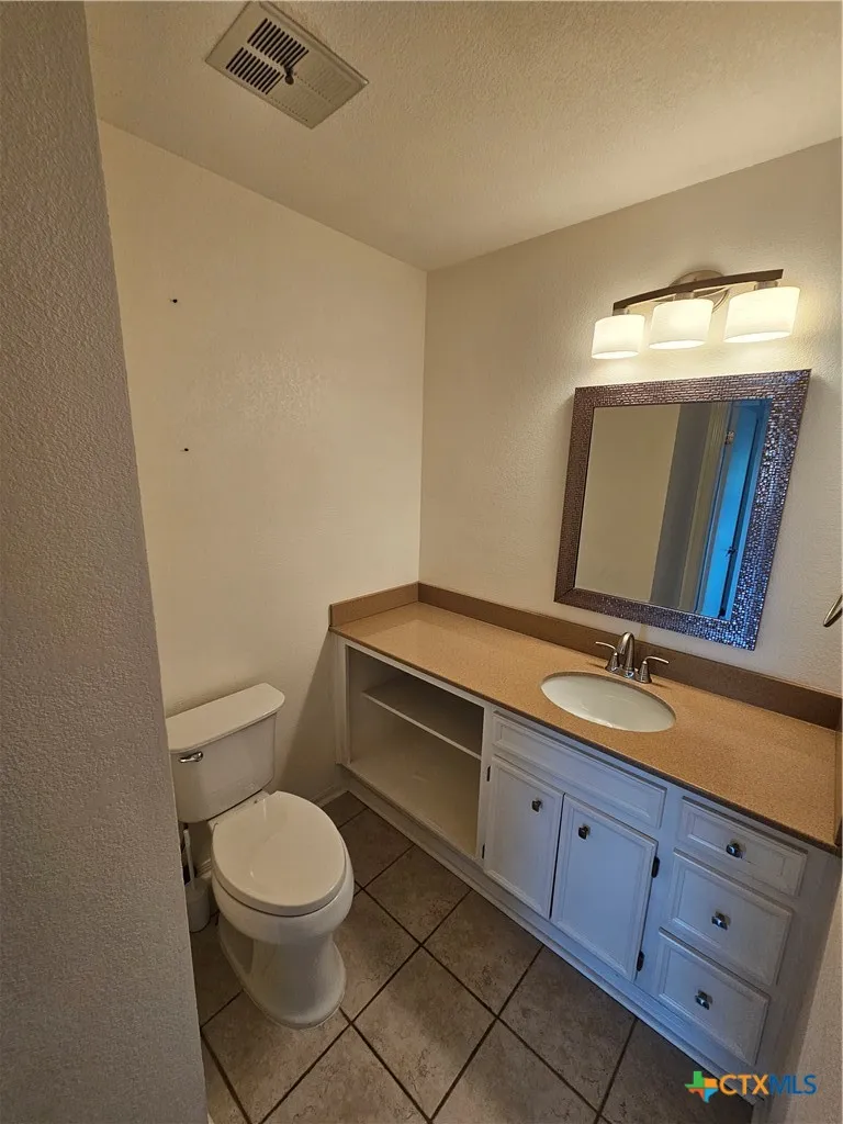 3901 Chisholm Trail #15 Salado, TX 76571