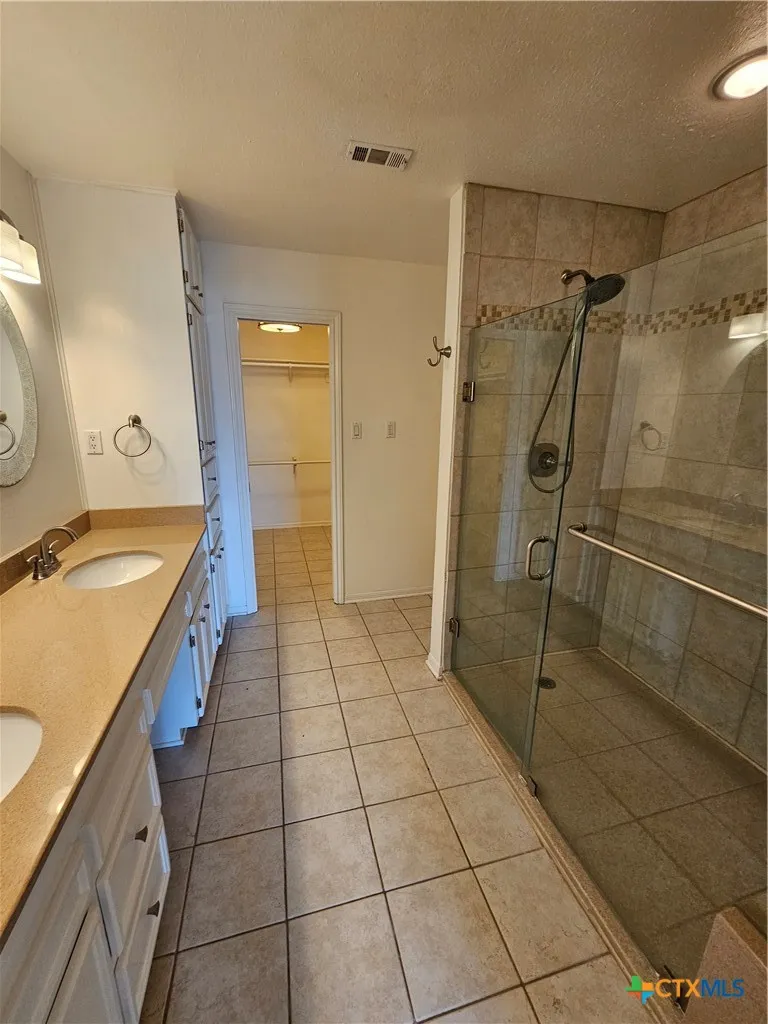 3901 Chisholm Trail #15 Salado, TX 76571