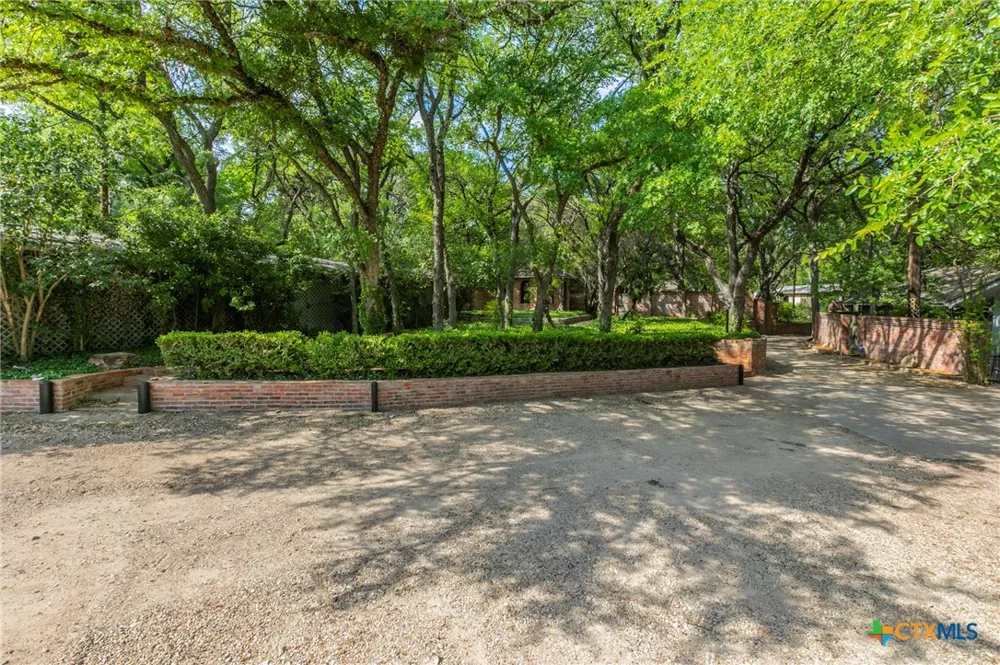 2518 Marlandwood Road Temple, TX 76502