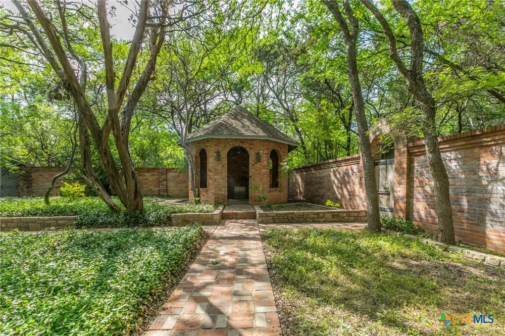 2518 Marlandwood Road Temple, TX 76502
