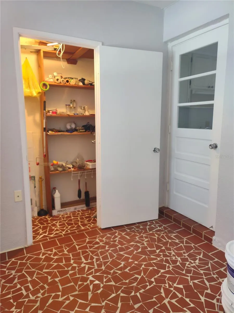 5850 18TH STREET #23 St Petersburg, FL 33714