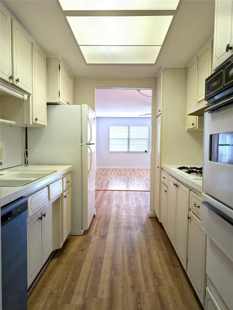 5850 18TH STREET #23 St Petersburg, FL 33714