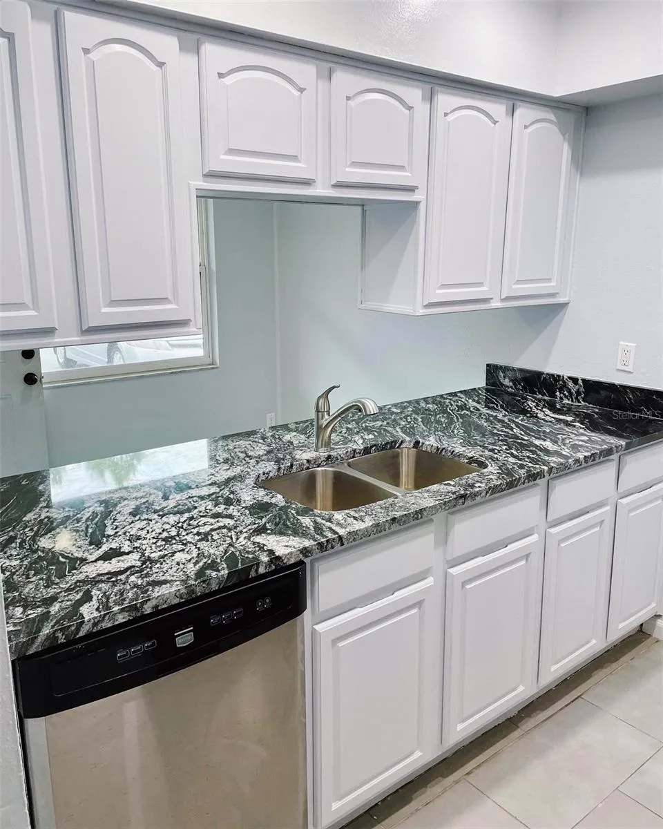 3767 138TH AVENUE #B Largo, FL 33771