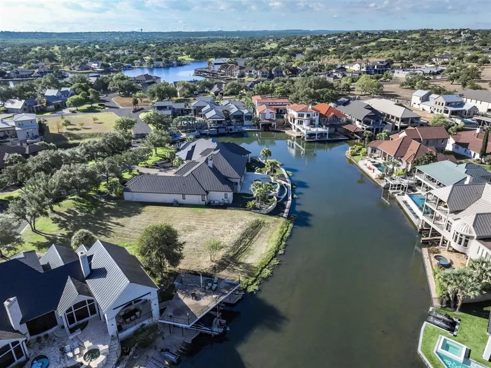 3 Matern Court Horseshoe Bay, TX 78657