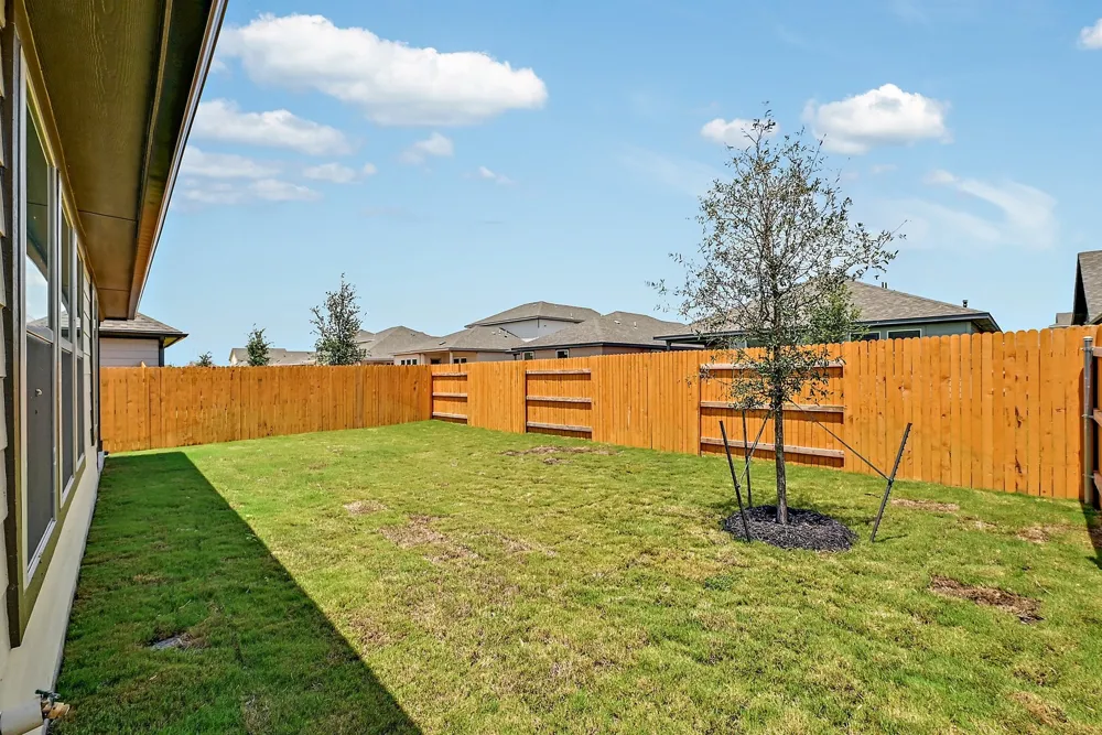 113 Malibu Hutto, TX 78634