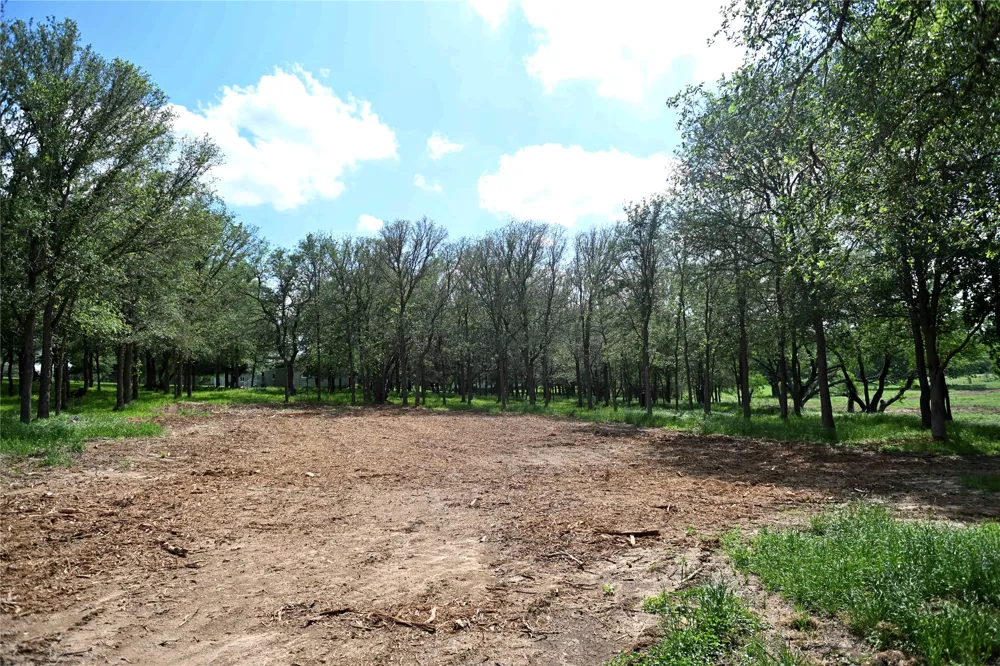 5 Valley Creek Drive Cedar Creek, TX 78612