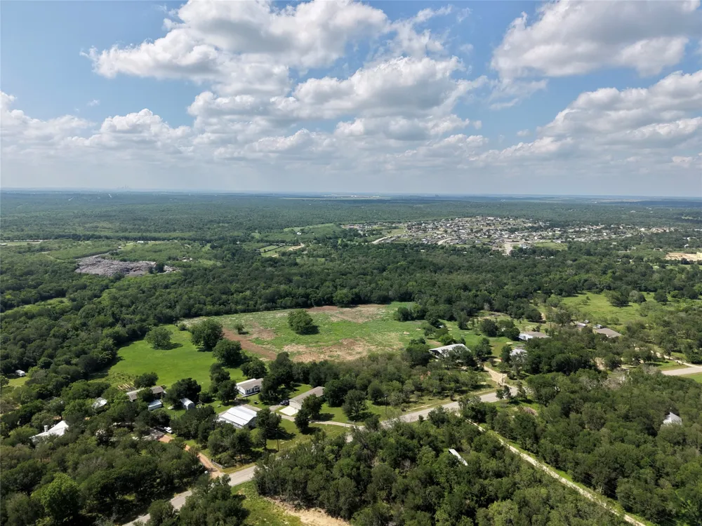5 Valley Creek Drive Cedar Creek, TX 78612