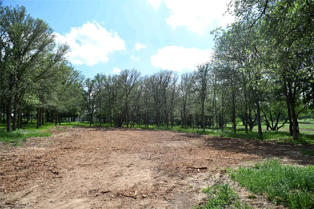 5 Valley Creek Drive Cedar Creek, TX 78612