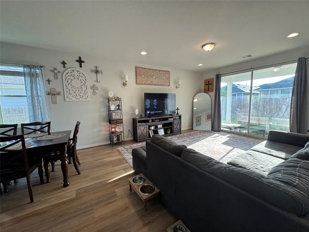 302 Cold Spring Loop Bastrop, TX 78602