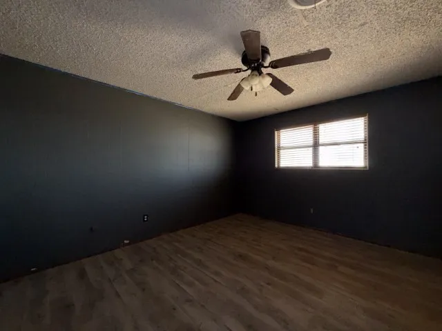 337 County Road 692 Seagraves, TX 79359