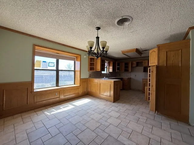 337 County Road 692 Seagraves, TX 79359
