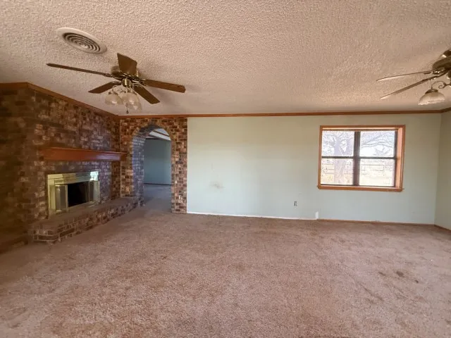 337 County Road 692 Seagraves, TX 79359