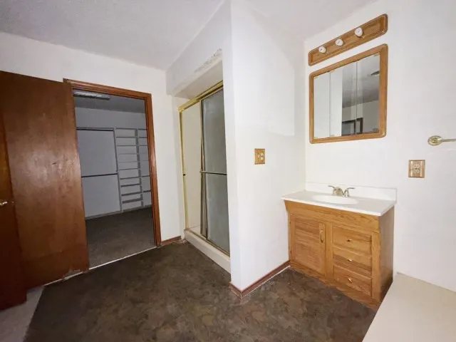 337 County Road 692 Seagraves, TX 79359