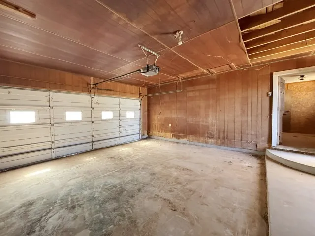 337 County Road 692 Seagraves, TX 79359