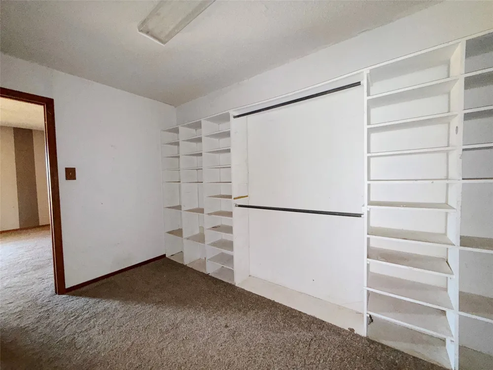 337 County Road 692 Seagraves, TX 79359